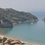 Agios Gordios Stevens On The Hill Apartamento