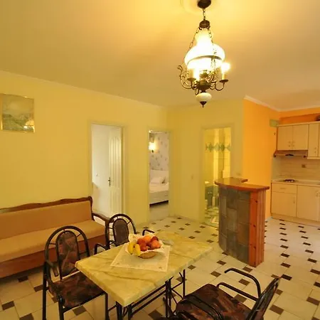 Agios Gordios Stevens On The Hill Appartement