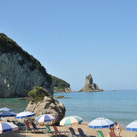 Agios Gordios Stevens On The Hill Агиос-Гордиос