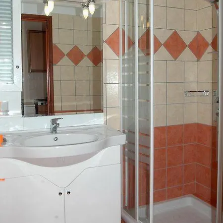 Apartament Agios Gordios Stevens On The Hill